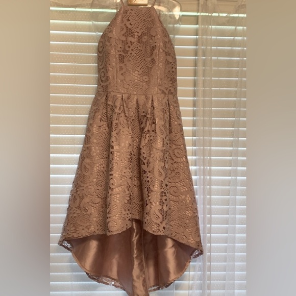 Chi Chi London Lace Dip Highlow Dress - Picture 2 of 12